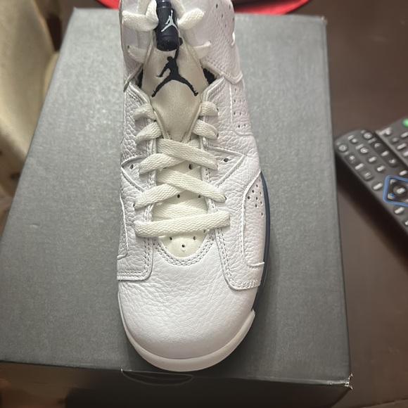 Jordan 6’s Brand new never worn - Picture 2 of 4